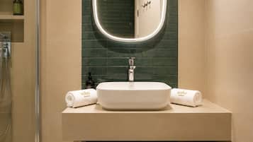 Familie appartement | Badkamer | Handdoeken, zeep, shampoo, toiletpapier