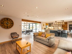 Living area - Granar, Llangwm, Conwy (Corwen)