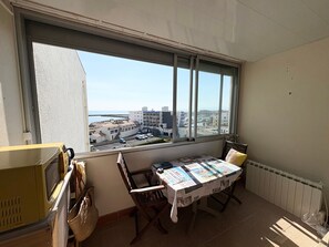 Dining - Studio sea view, AC, pets welcome - 2 guests (Le Barcarès)