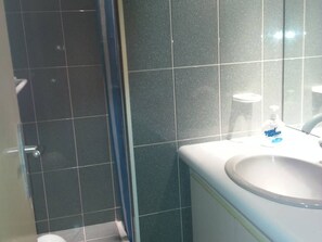 Bathroom - Bright studio with sea view - 4 guests (Canet-Plage)