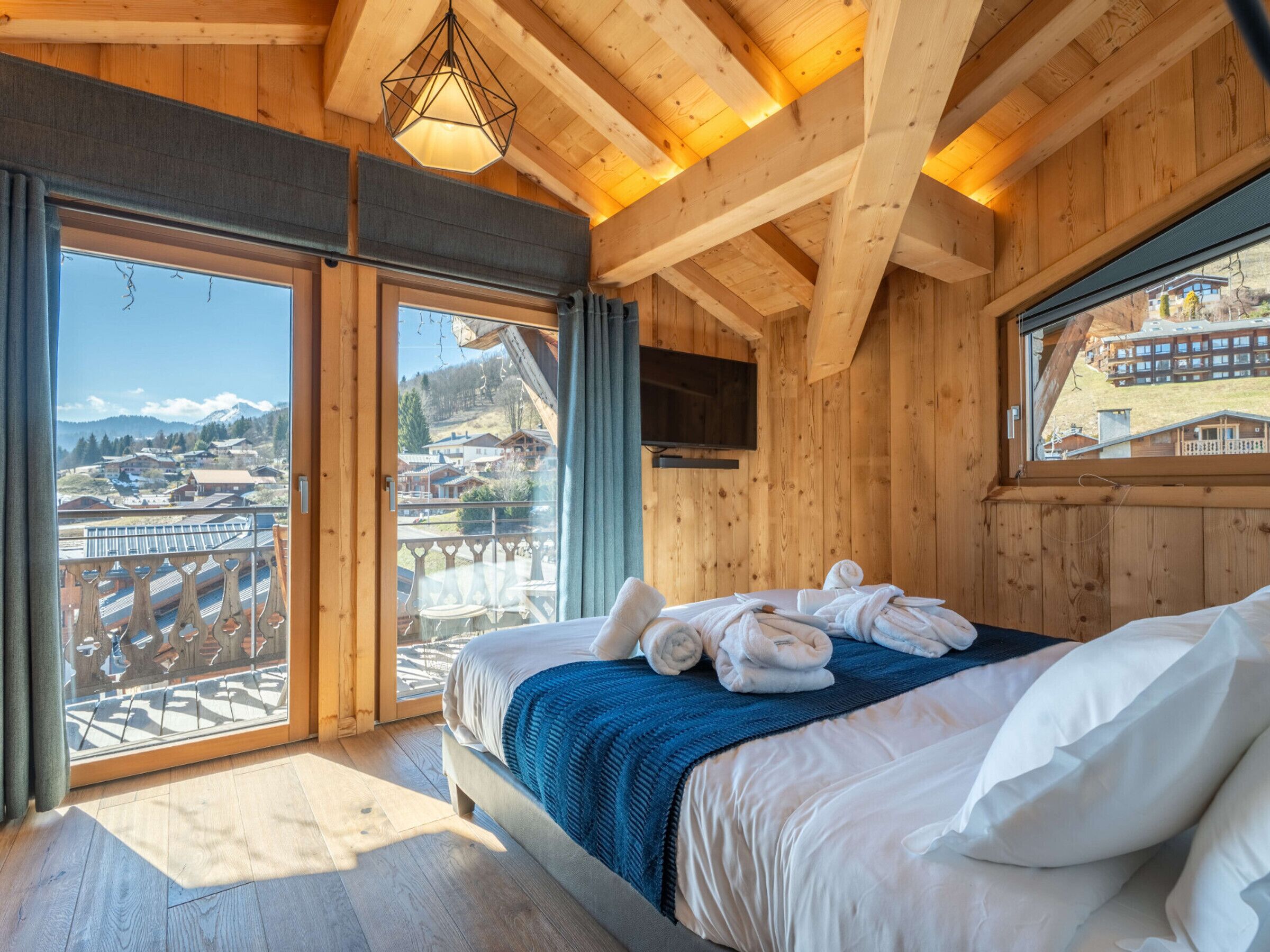 5 chambres, accès au Wi-Fi (inclus)