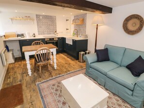 Living area - Gelli Bach at Gelli Las, Llanbedr (Llanbedr)