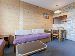 TV - Apartment for 5 guests, west-facing balcony (Avoriaz)