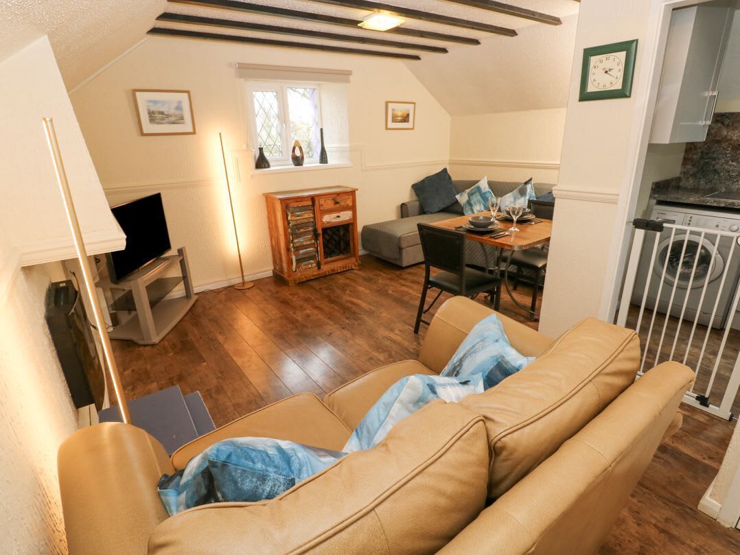 The Hayloft, St Florence - Manorbier