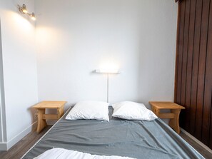 1 soverom, wi-fi (inkludert) og sengetøy