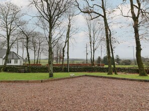 Property grounds - Hollys Hideaway, Castle Douglas (Castle Douglas)