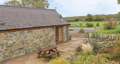 Daffodil Cottage, Caeathro