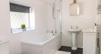 Blackbird Cottage, Ironbridge