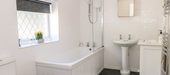 Blackbird Cottage, Ironbridge