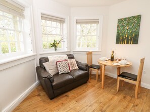 Living area - The Gate House Retreat (Ventnor)