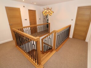 Interior - Tredarn, Connor Downs (Hayle)