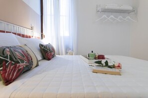Room - Vaccaj Home culture, music and sea Pesaro by Yohome (Pesaro)