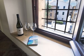 Interior - Vaccaj Home culture, music and sea Pesaro by Yohome (Pesaro)