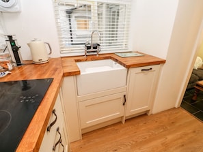 Dishwasher, high chair