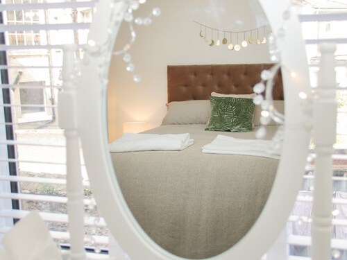 Llewelyn Apartment, Llandudno.