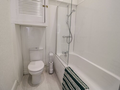 Llewelyn Apartment, Llandudno.