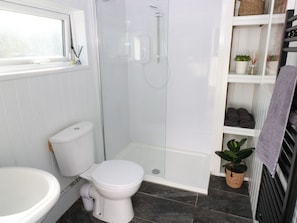 Shower - Hazel Nook, Narberth (Narberth)