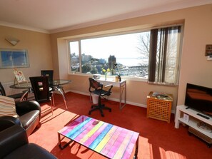 Living area - Rosa, Torquay, Devon, sleeps 2 (Torquay)
