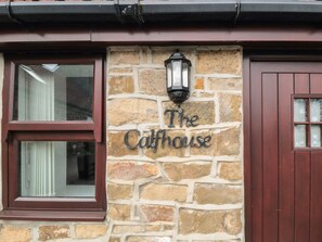 Exterior detail - The Calf House, Lingdale (Saltburn-by-the-Sea)