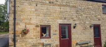 Rambler's Cottage - Pet-Friendly Haven