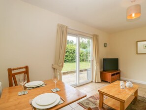 Dining - Wagtail, Welland, Castlemorton (Nr Malvern)