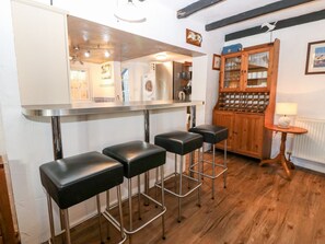 Bar (on property) - The Cottage, based in Abersoch (Pwllheli)