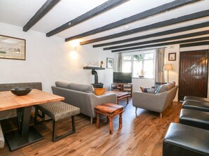 Living area - The Cottage, based in Abersoch (Pwllheli)