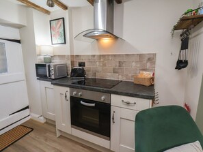 Private kitchen - Chimes Cottage, Guisborough (Guisborough)