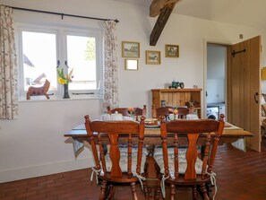 Dining - The Cowshed, Westfield (Battle)