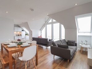 Interior - Spinnaker, Lossiemouth (Lossiemouth)
