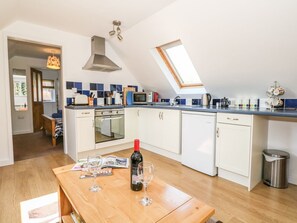 Private kitchen - The Roost, East Tytherley (Salisbury)