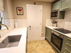 Private kitchen - 17 Union Road Basement Lincoln (Lincoln)