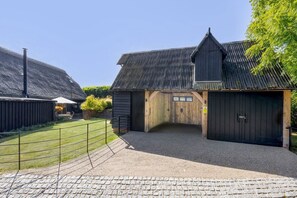 Exterior - The Hayloft nr Herne Bay, Kent (Canterbury)