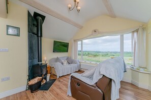 Fireplace - Crown Cottage, Llanasa (Holywell)
