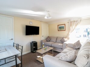 Living area - Brewery Lodge, Blakeney (Lydney)