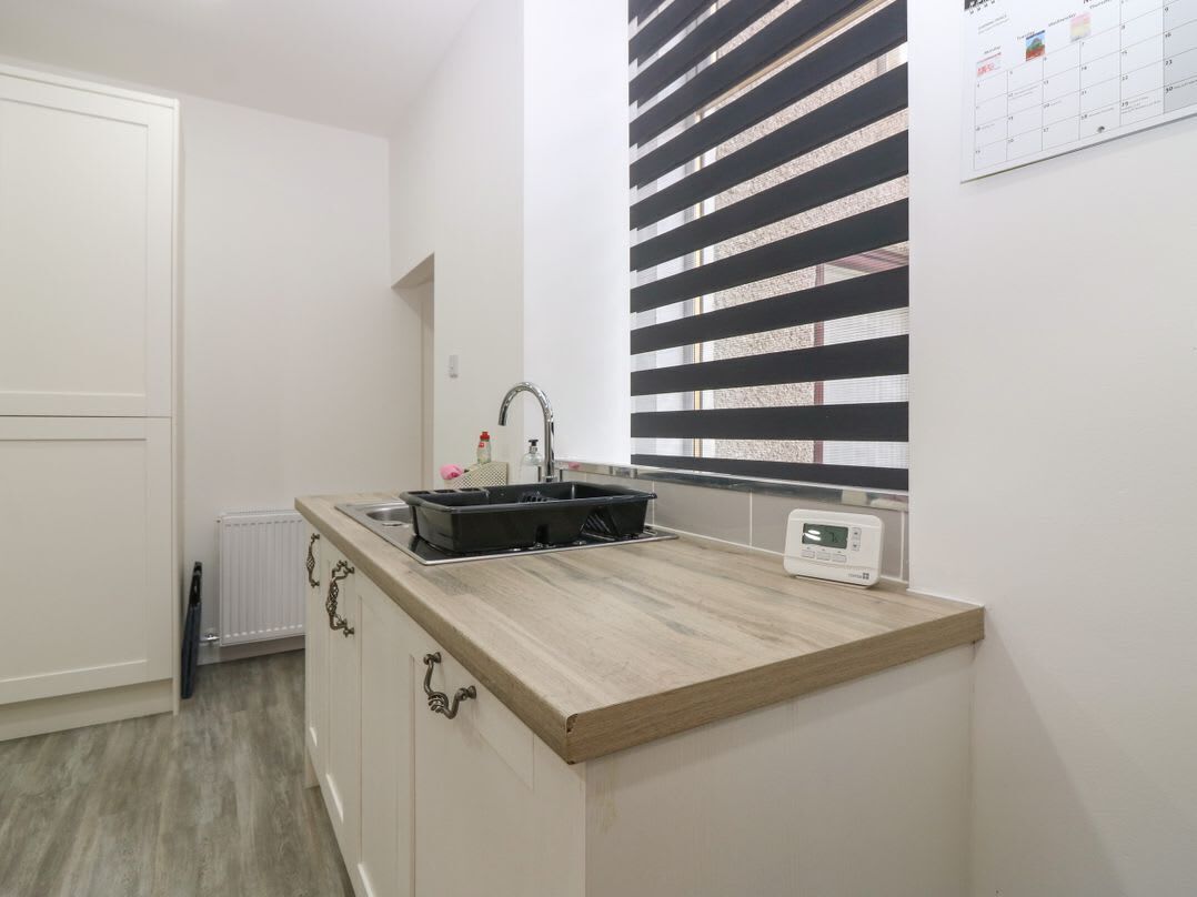 Dishwasher, highchair