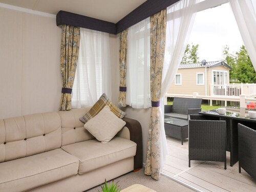 Osprey 7: Charming Retreat in Tenby
