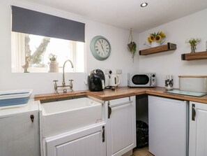 Private kitchen - High Wreah Bolt Hole, Cleator Moor (Whitehaven)
