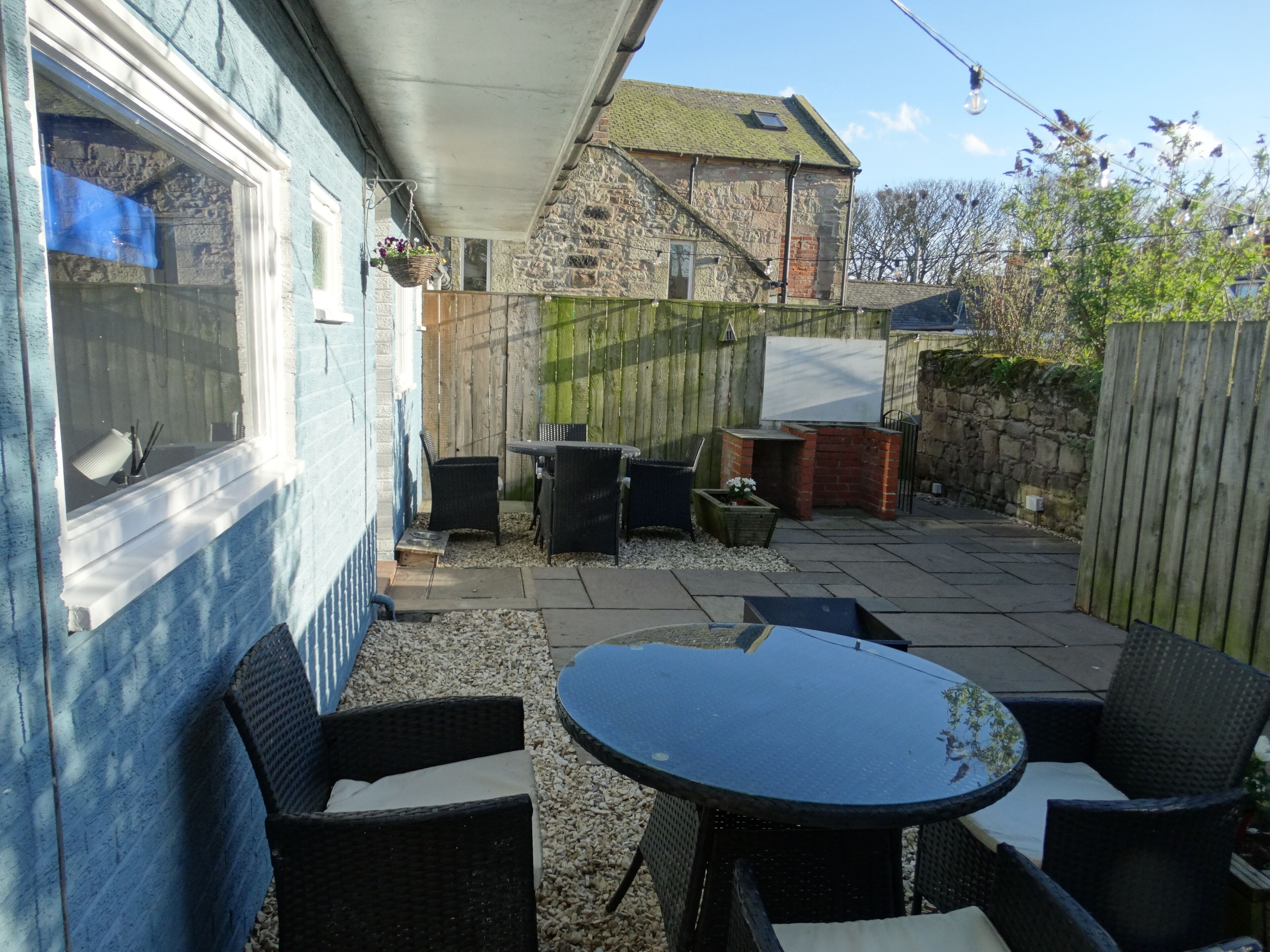 غرفة رباعية - لغير المدخنين - برواق | تناول الطعام بالخارج