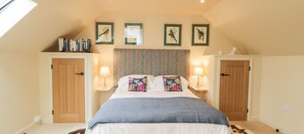 The Barn, Warminster