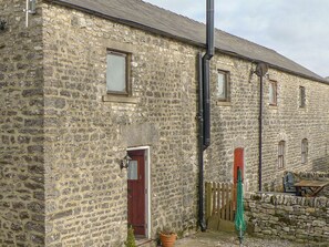 Exterior - 1 Primitive Mews, Chelmorton (Buxton)