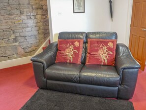 Interior - 1 Primitive Mews, Chelmorton (Buxton)