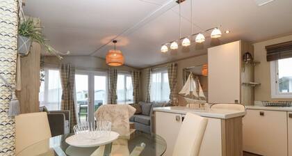 Seafront Holiday Home 2, in Pwllheli, Wales.