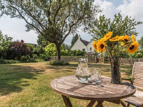 October House Holiday Cabin, Damerham
