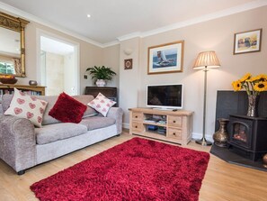 Living area - October House Holiday Cabin, Damerham (Fordingbridge)