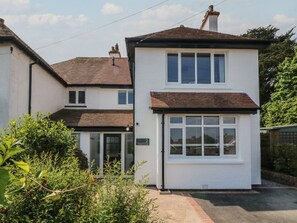 Exterior - Wendy's Cottage, Minehead, TV. (Minehead)