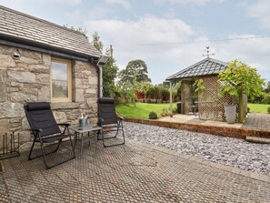 Terrace/patio - Garreg Wen near Caerwys. 3 bed (Holywell)