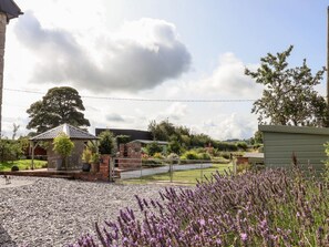 Property grounds - Garreg Wen near Caerwys. 3 bed (Holywell)