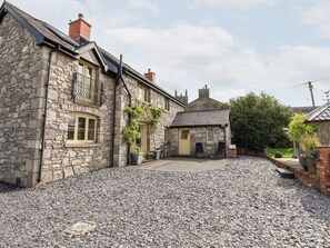 Exterior - Garreg Wen near Caerwys. 3 bed (Holywell)