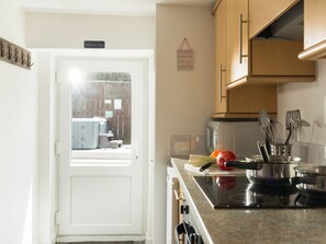Private kitchen - Karrek, Tintagel, Cornwall (Tintagel)